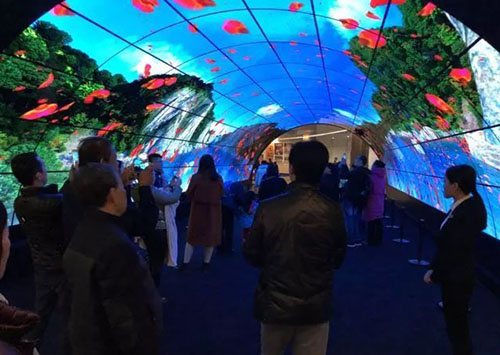 柔性OLED拚接屏相比LCD拚接屏有哪些優勢？