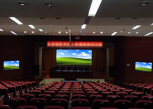 會議室用什麽屏幕好？